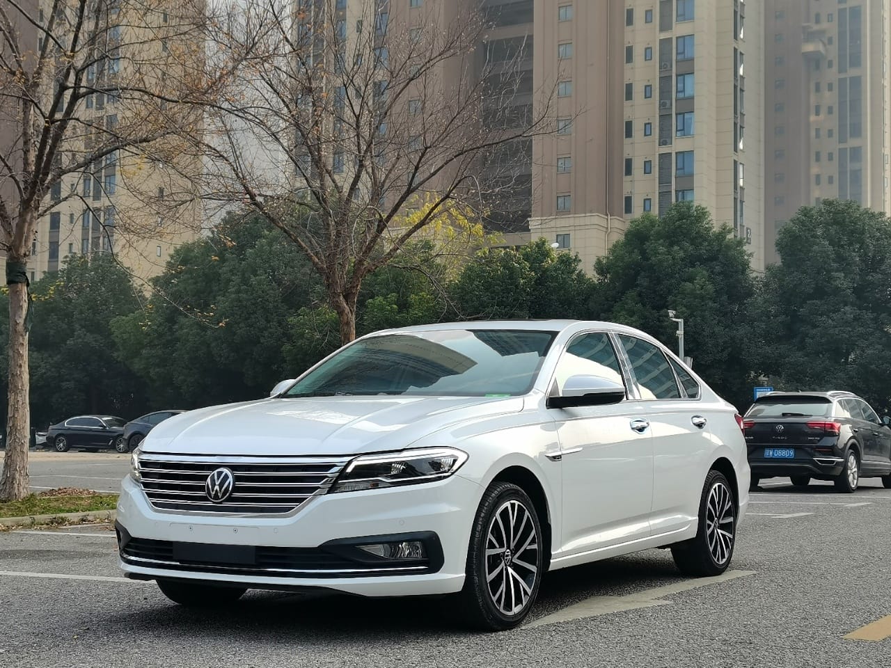 Volkswagen Lavida 280TSI DSG Deluxe Edition