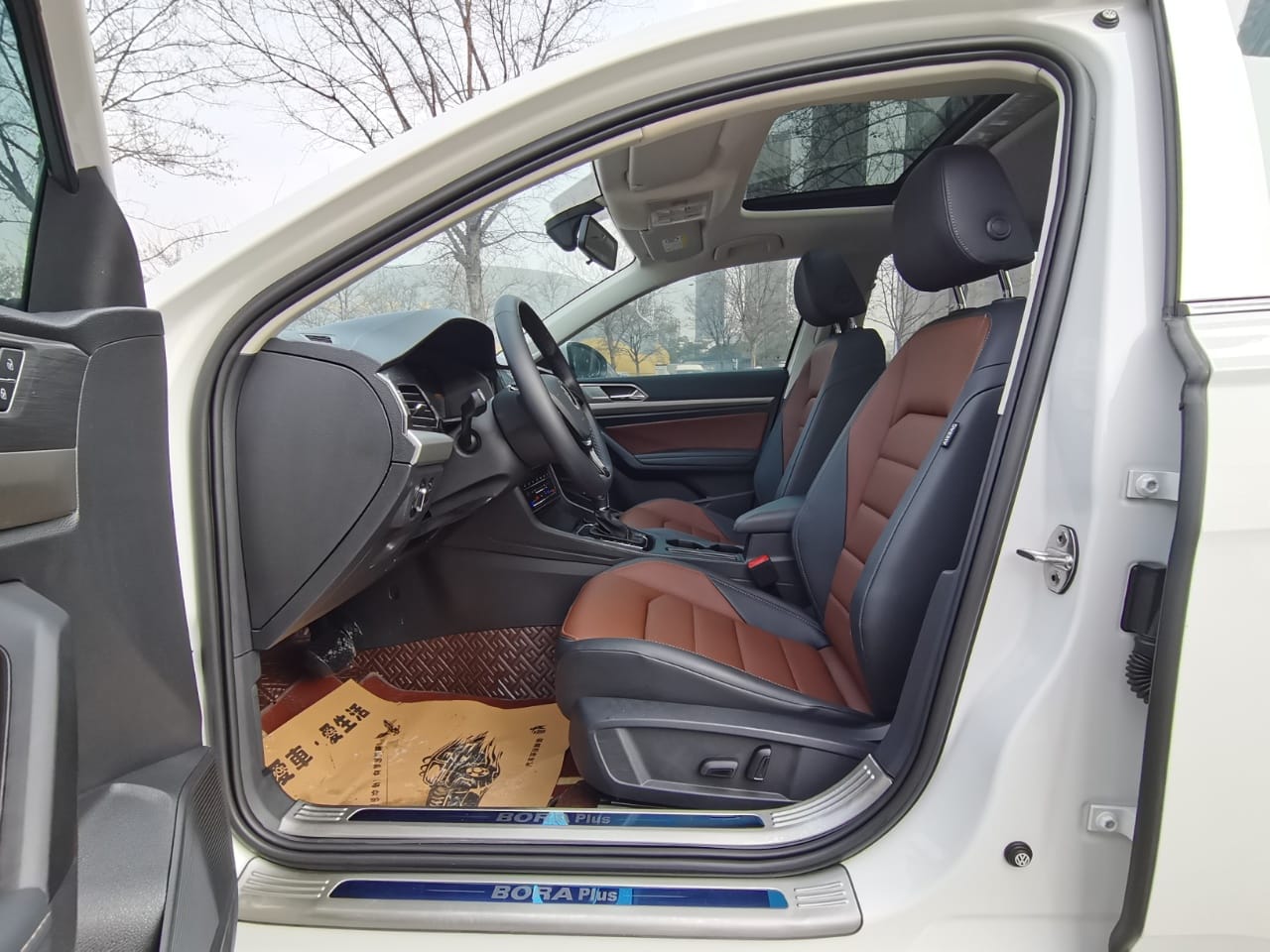 Volkswagen Lavida 280TSI DSG Deluxe Edition