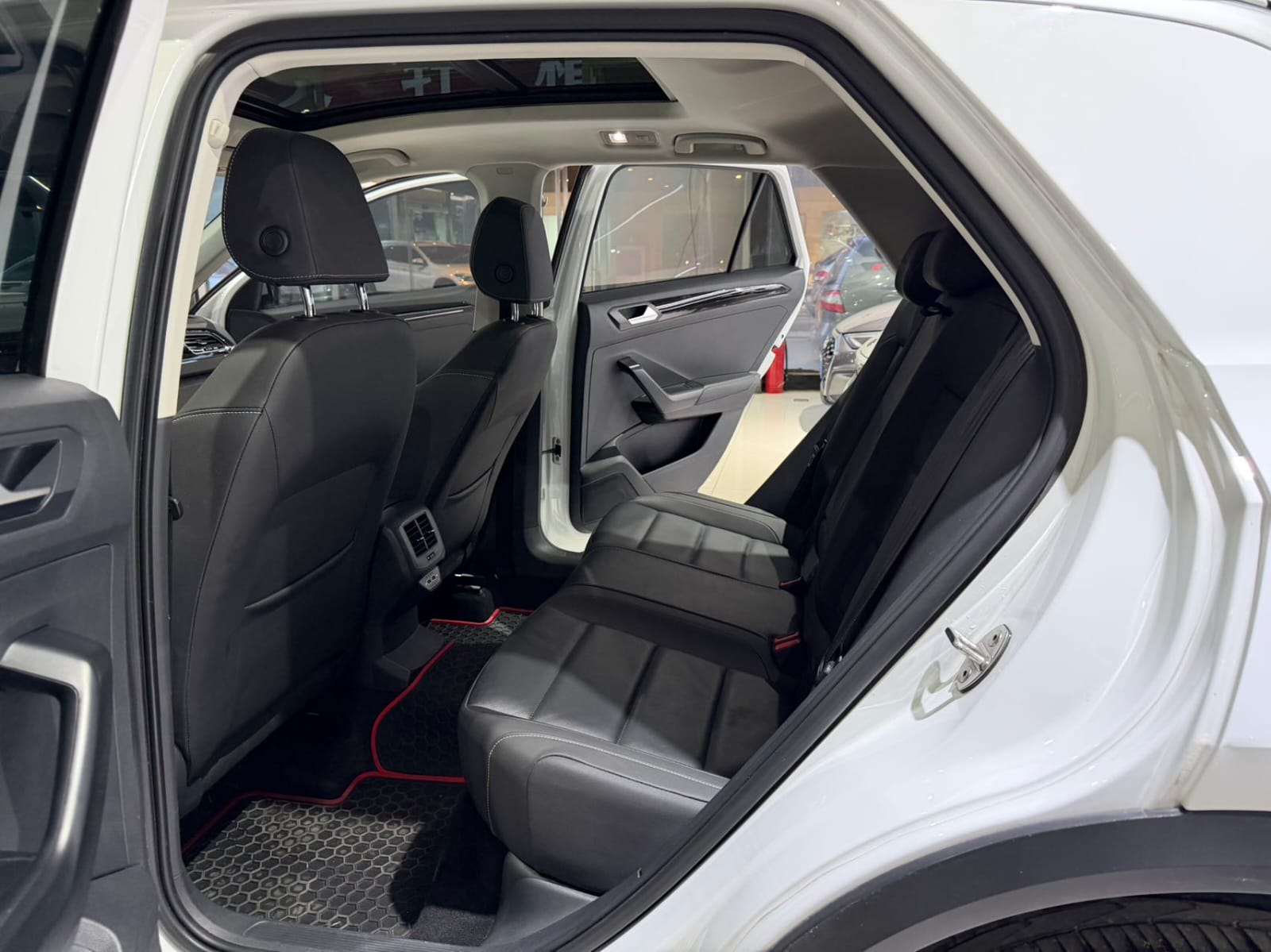 Volkswagen T-Roc Comfort Plus