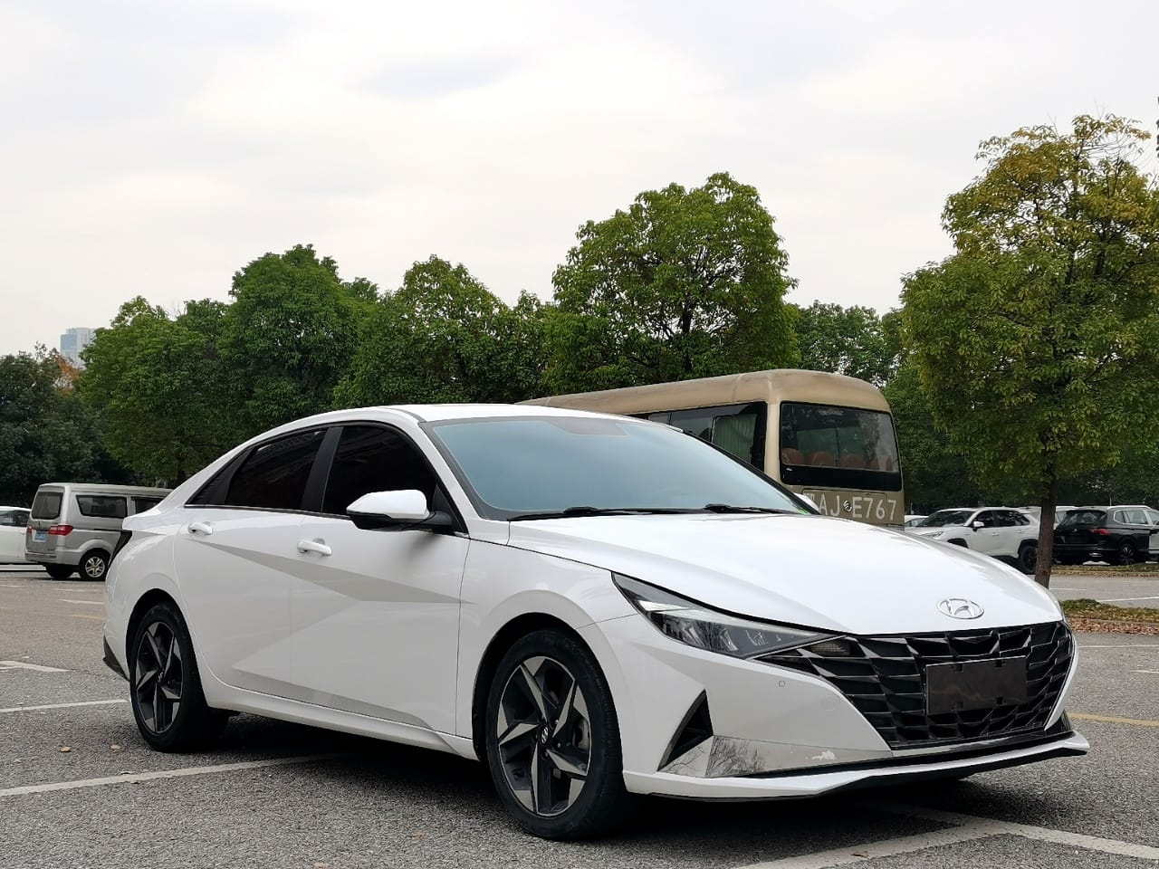 Hyundai Elantra 1.5L CVT GLX Elite Edition