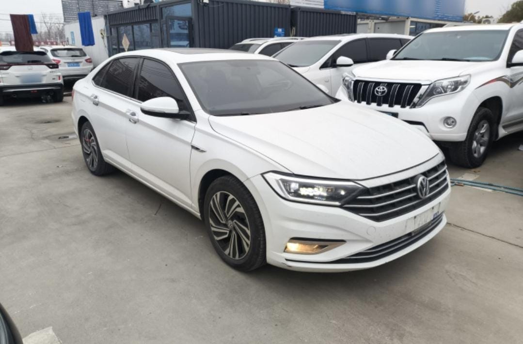 Volkswagen Sagitar 280TSI DSG Oversight Edition