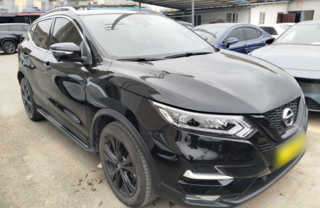 Nissan Qashqai 2.0L CVT Deluxe Pilot Edition