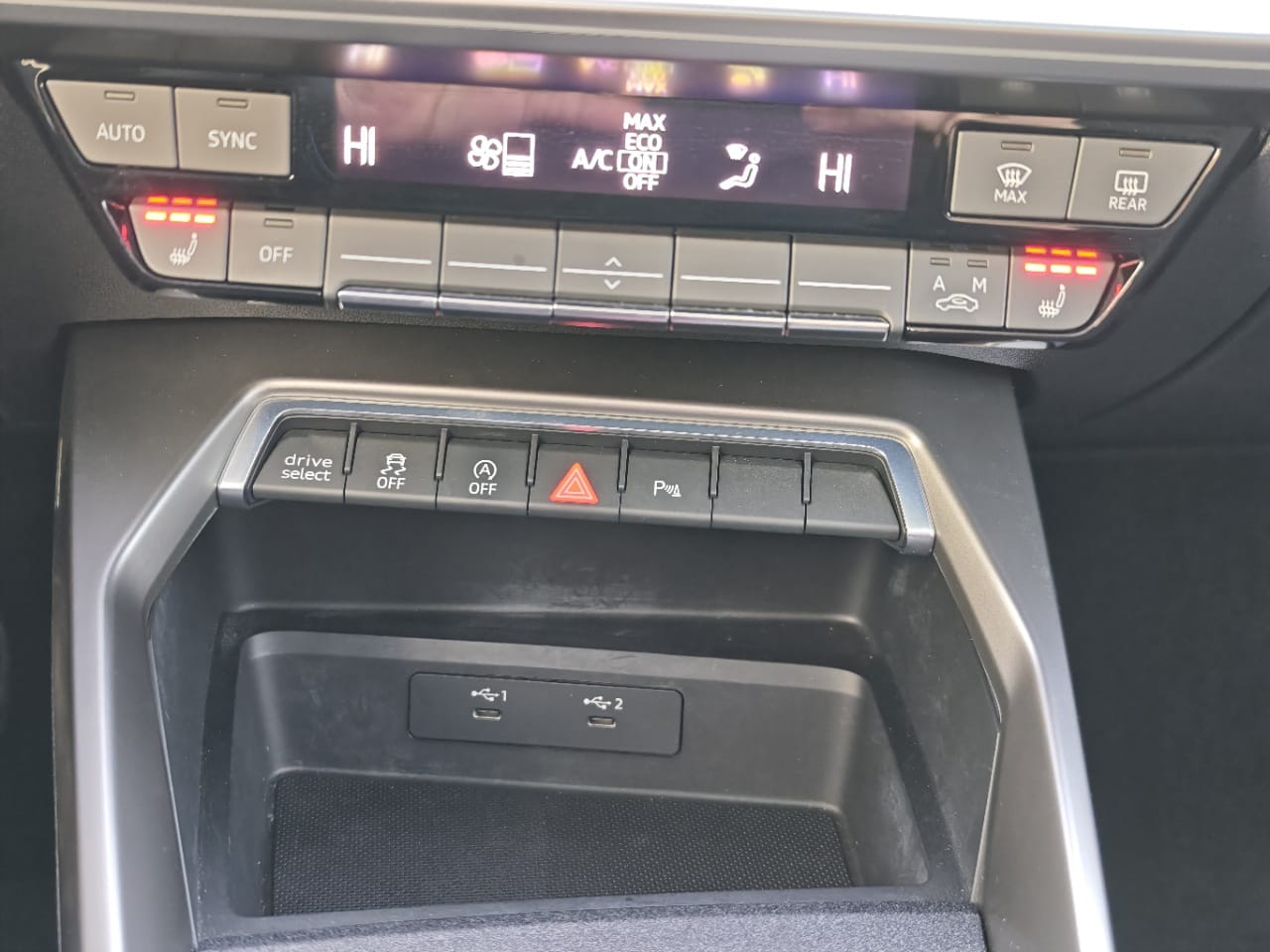 Audi A3L Limousine 35 TFSI Luxury Sport