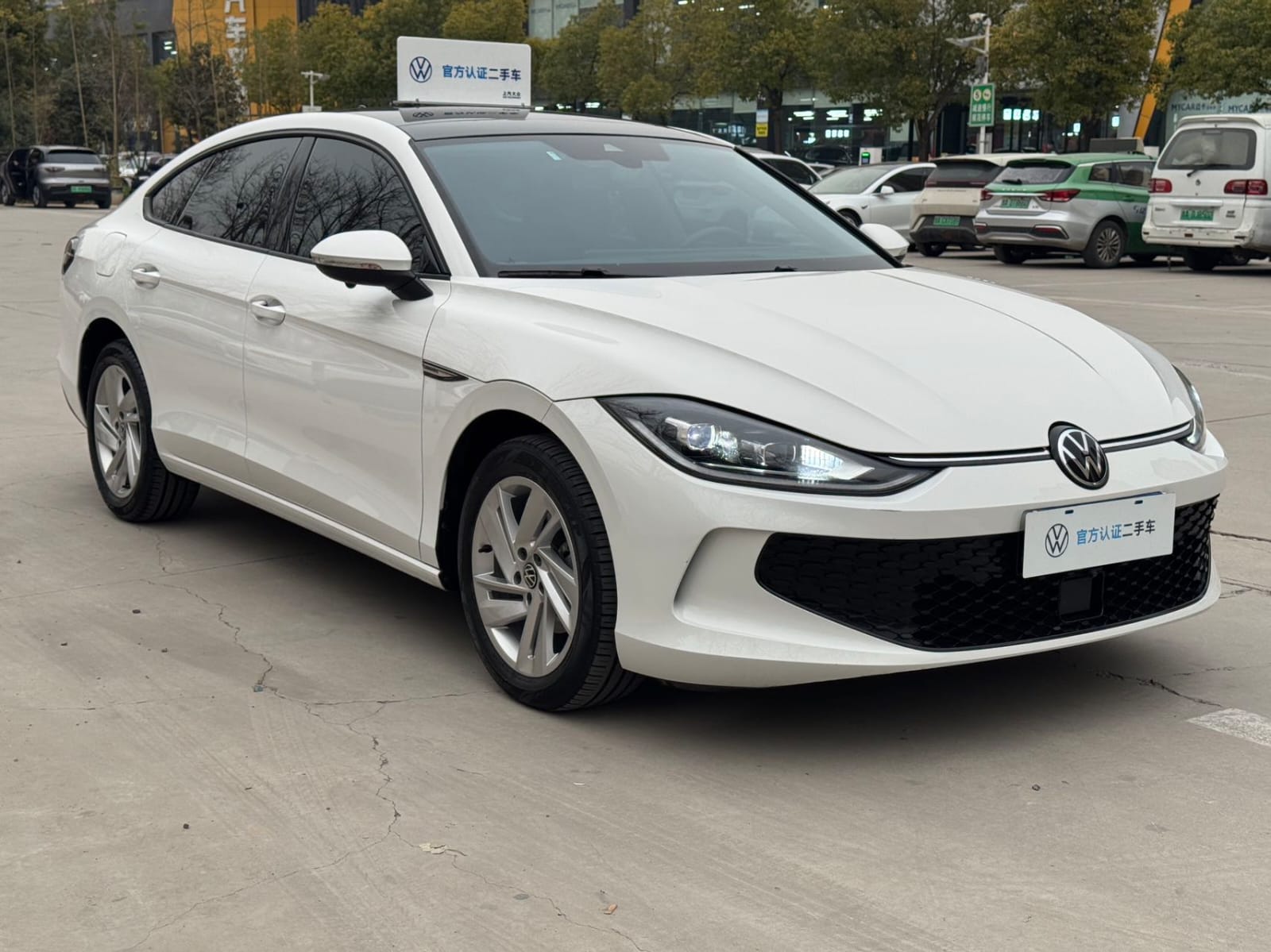 Volkswagen Lamando L 280TSI DSG