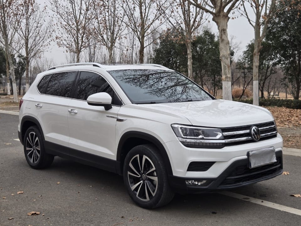 Volkswagen Tharu 280TSI Deluxe Plus Edition