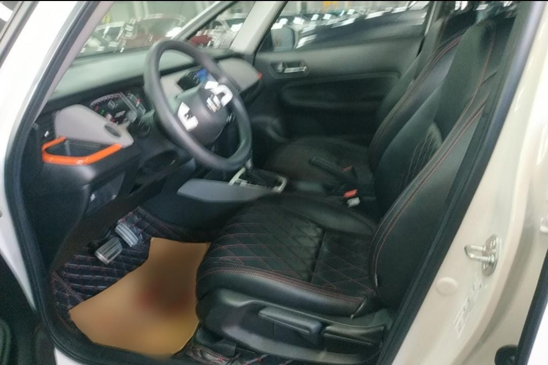 Honda Life 1.5L CVT SPORT Heart Edition