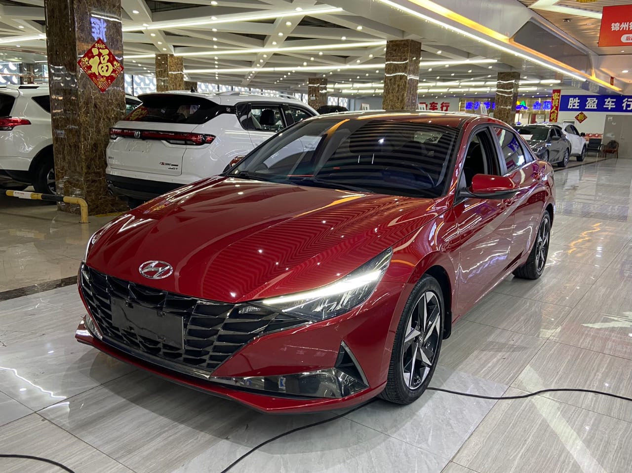 Hyundai Elantra 1.5L CVT LUX Premium Edition