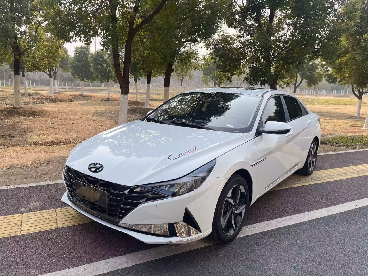 Hyundai Elantra 1.5L CVT