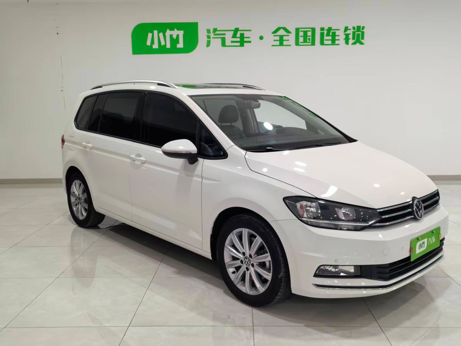 Volkswagen Touran L 280TSI DSG Comfort Edition 7 мест