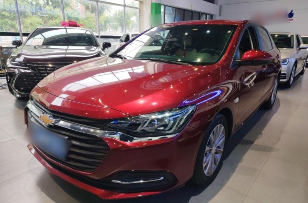 Chevrolet Cruze 320 Automatic Enjoy Skylight Edition