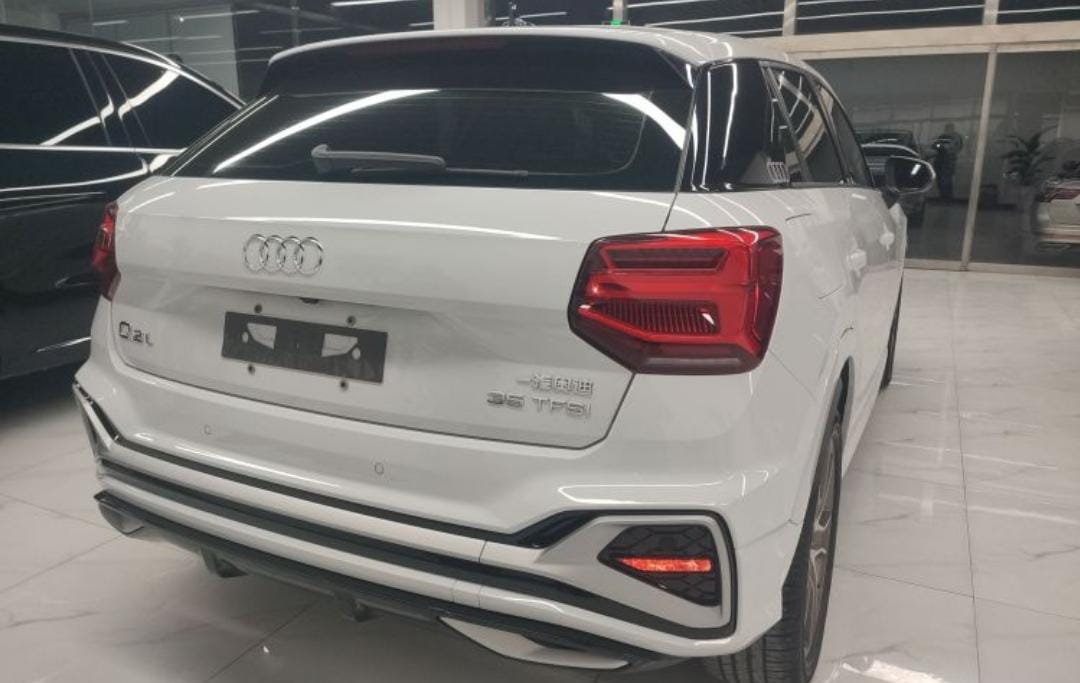 Audi Q2L 35 TFSI Fashion Dynamic Edition