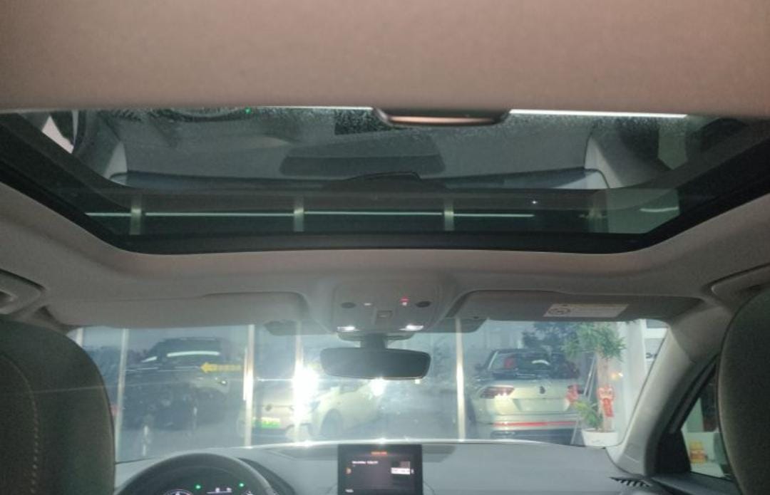 Audi Q2L 35 TFSI Fashion Dynamic Edition