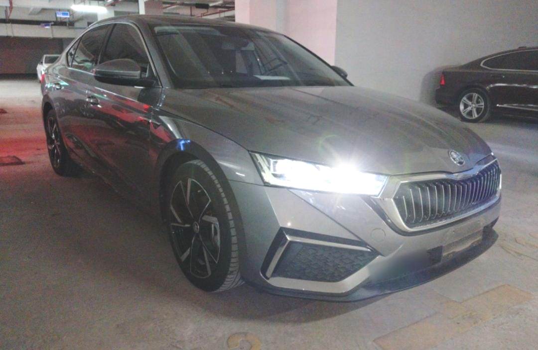 Skoda Octavia PRO TSI280 Premium Edition