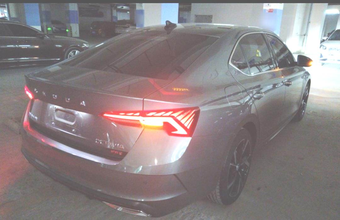 Skoda Octavia PRO TSI280 Premium Edition