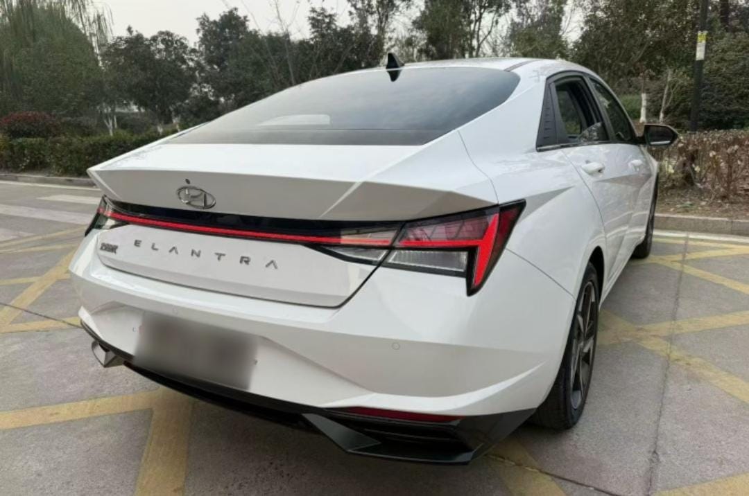 Hyundai Elantra 1.5L CVT GLX Elite Edition