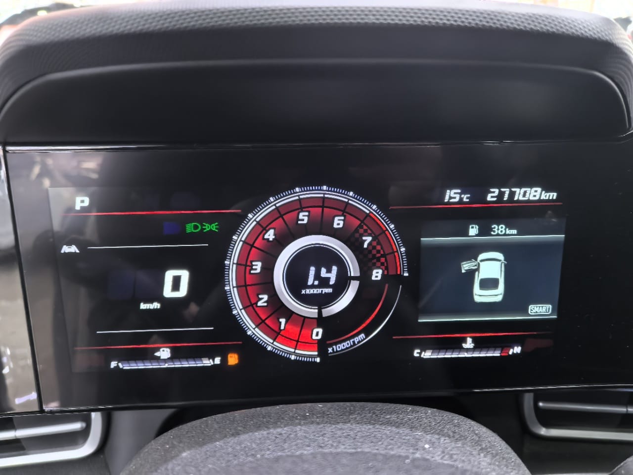 Hyundai Elantra 1.5L CVT LUX Premium Edition