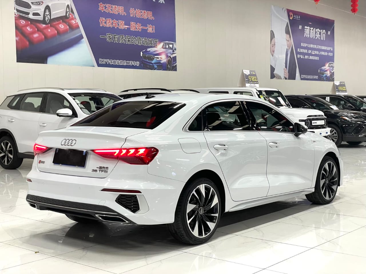 Audi A3L Limousine 35 TFSI Luxury Sport