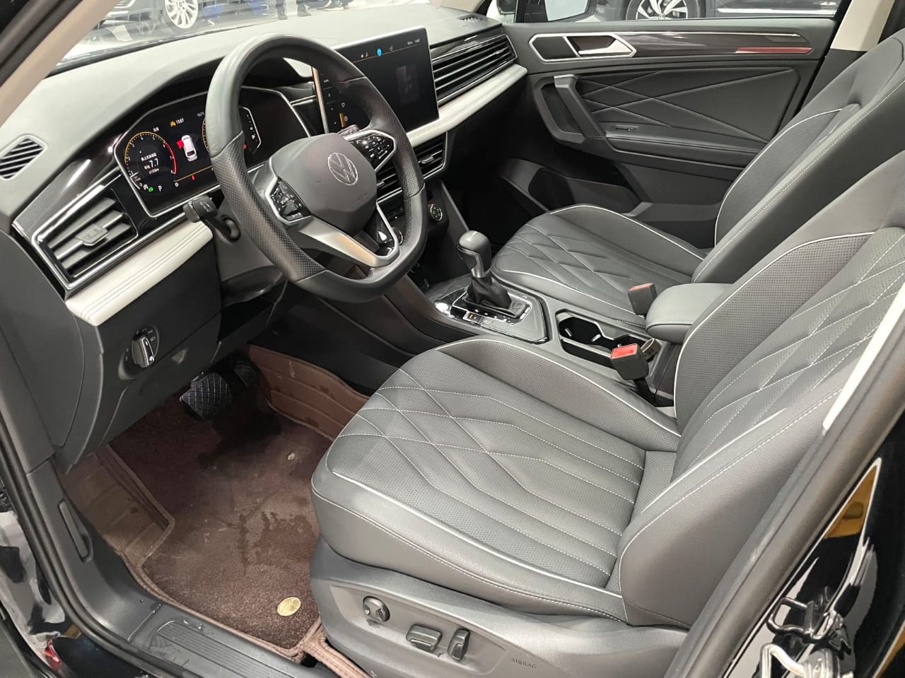 Volkswagen Tiguan L 2023 280TSI 2WD