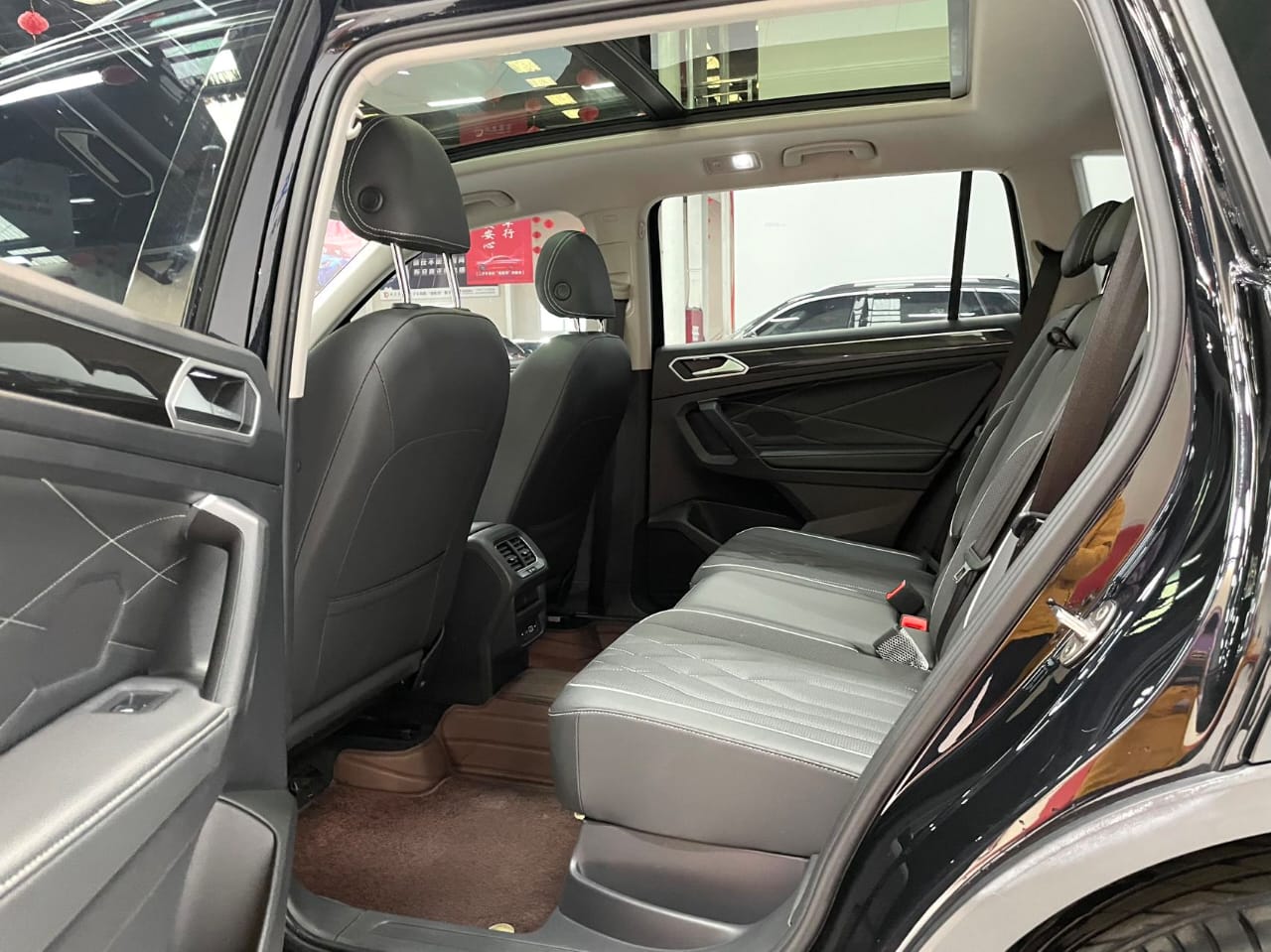 Volkswagen Tiguan L 2023 280TSI 2WD