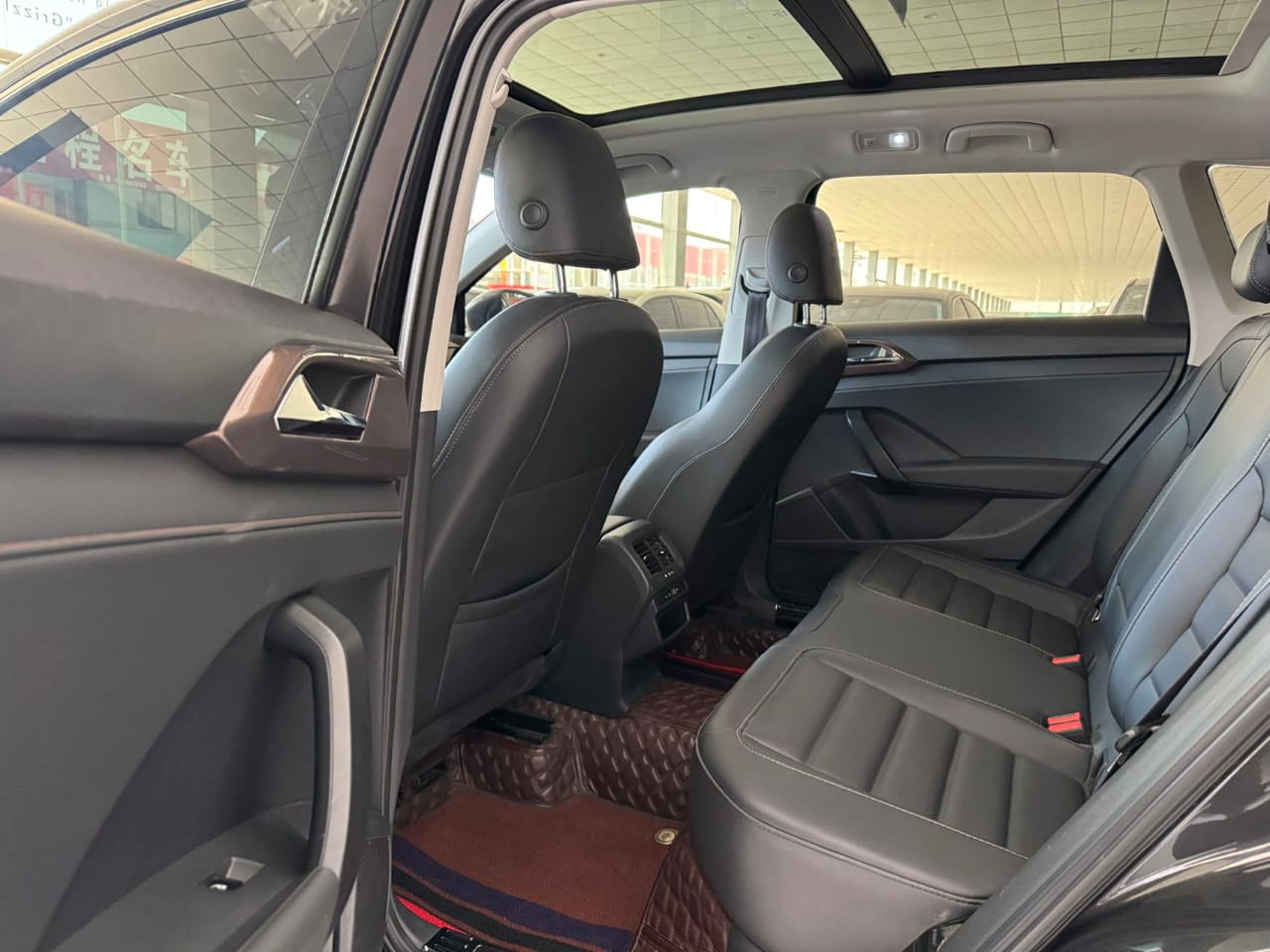 Volkswagen Tharu 280 TSI 2022