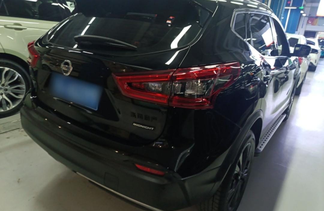 Nissan Qashqai 2.0L CVT XV Night Edition