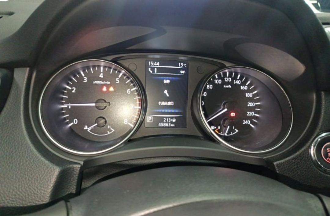 Nissan Qashqai 2.0L CVT XV Night Edition