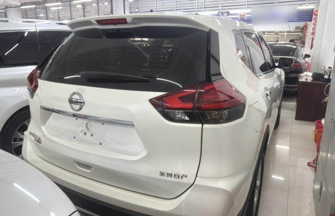 Nissan X-Trail 2.0L Intelligent Comfort Edition
