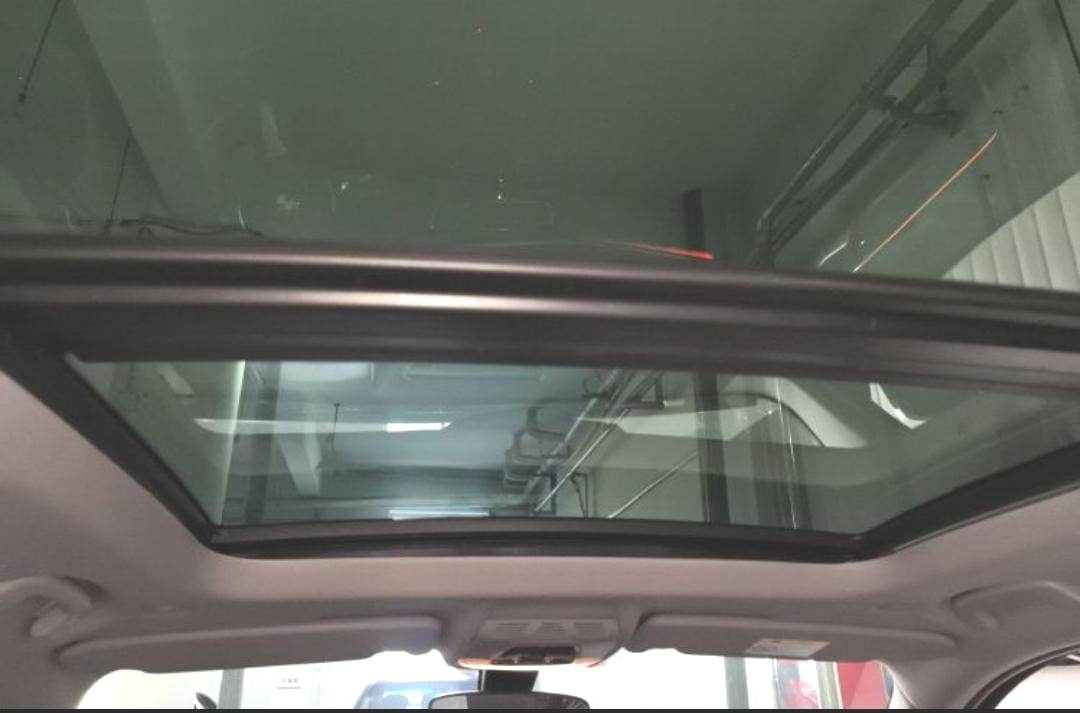 BMW X1 sDrive20Li Premium Edition