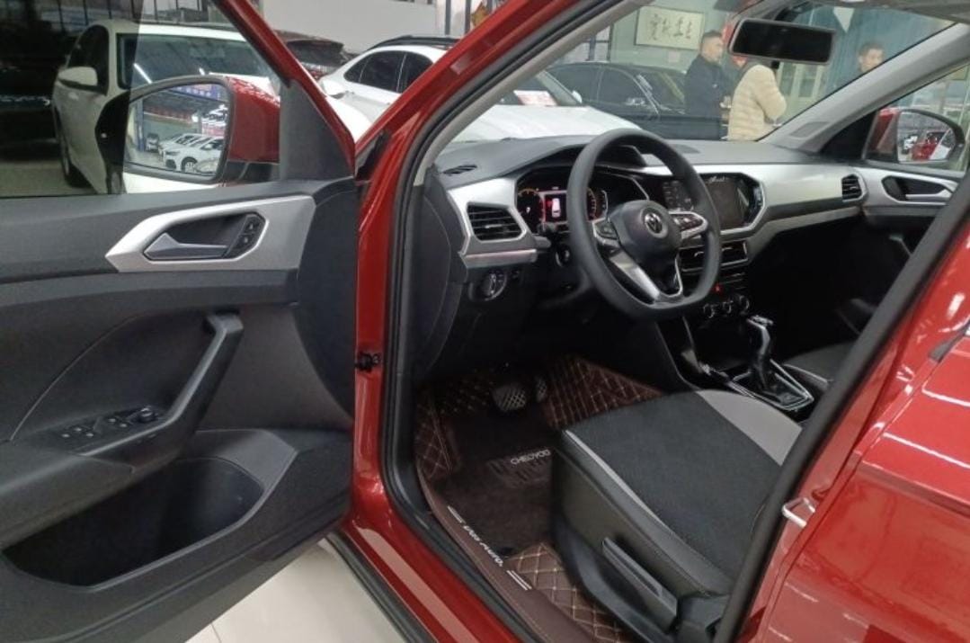 Volkswagen Tacqua 1.5L Automatic