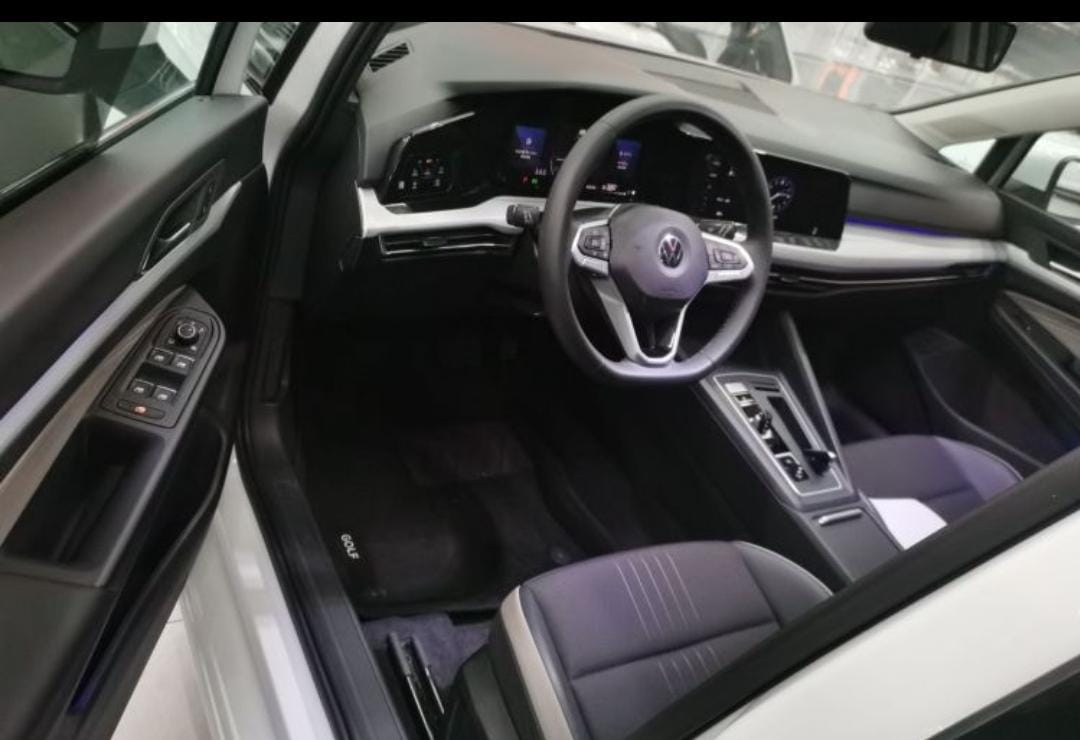 Volkswagen Golf 280TSI DSG Pro