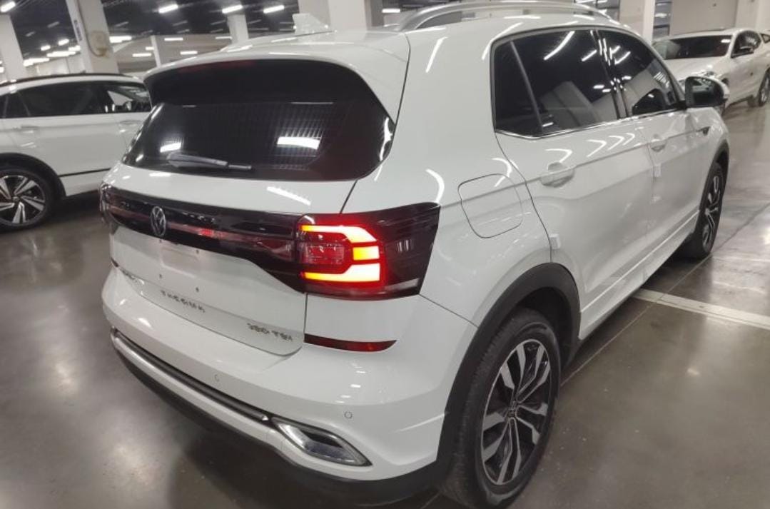 Volkswagen Tacqua 280TSI DSG R-Line Intelligent Edition