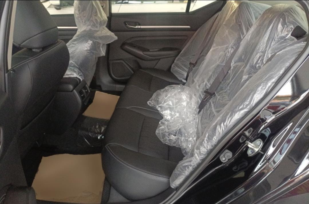 Nissan Altima 2.0L XE Exclusive Edition