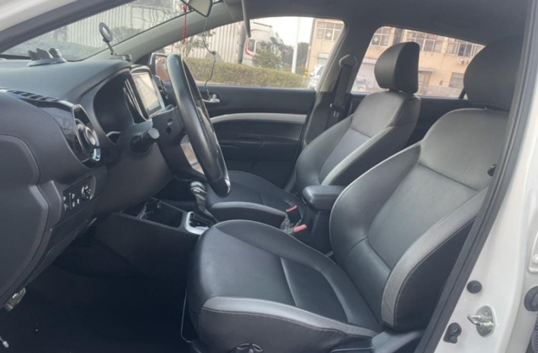 Kia KX1 1.4L CVT Enjoy Edition