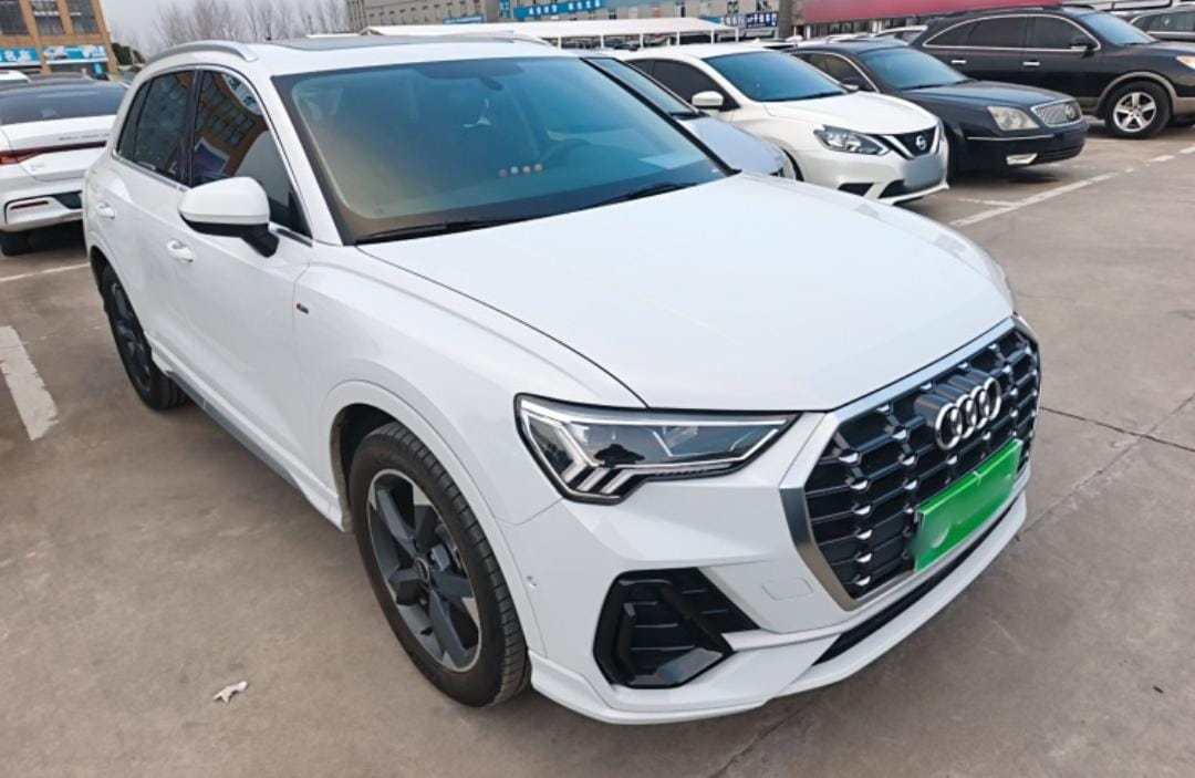 Audi Q3 35 TFSI Fashion Dynamic Edition