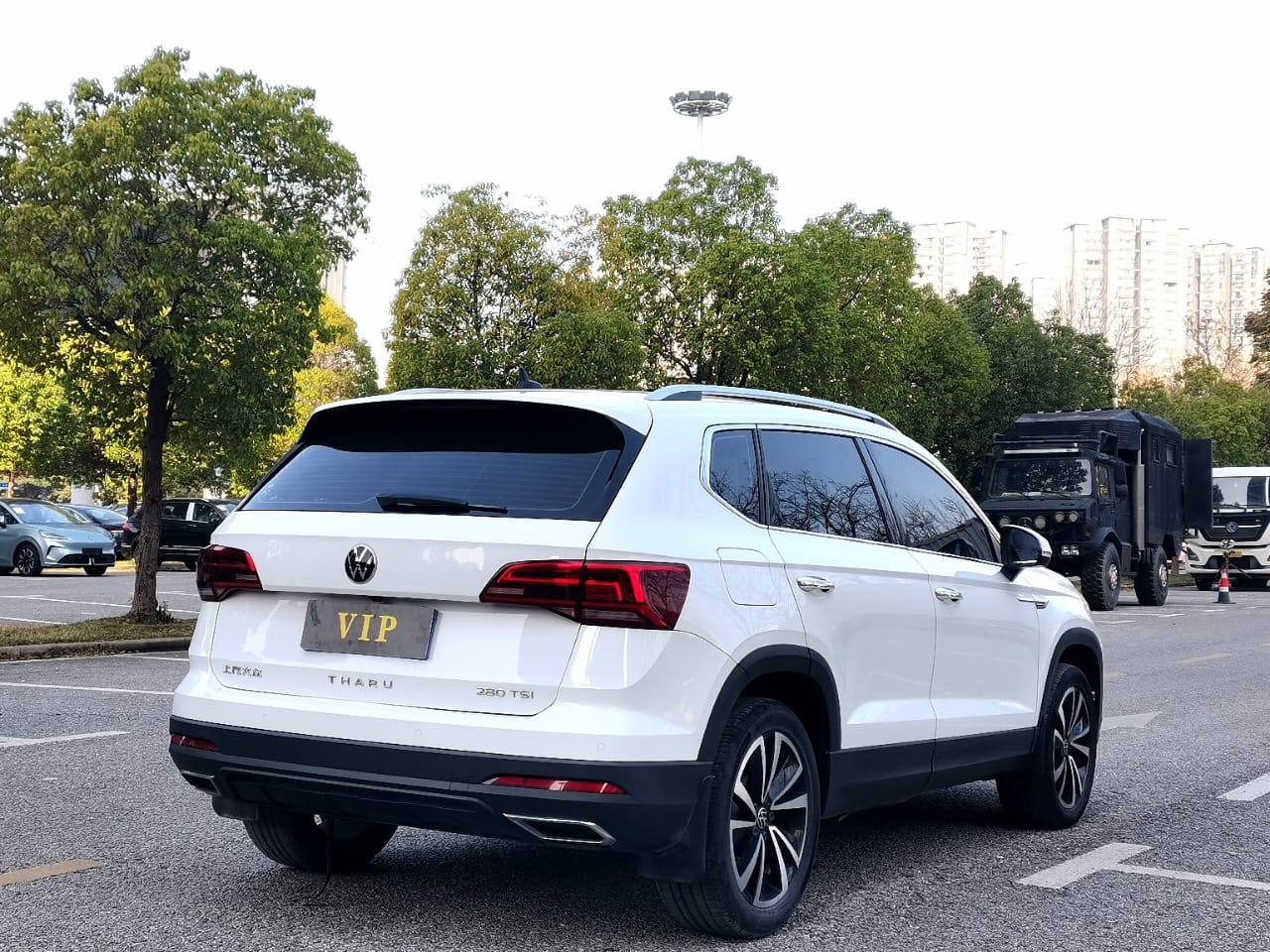 Volkswagen Tharu 280TSI Deluxe Edition PLUS