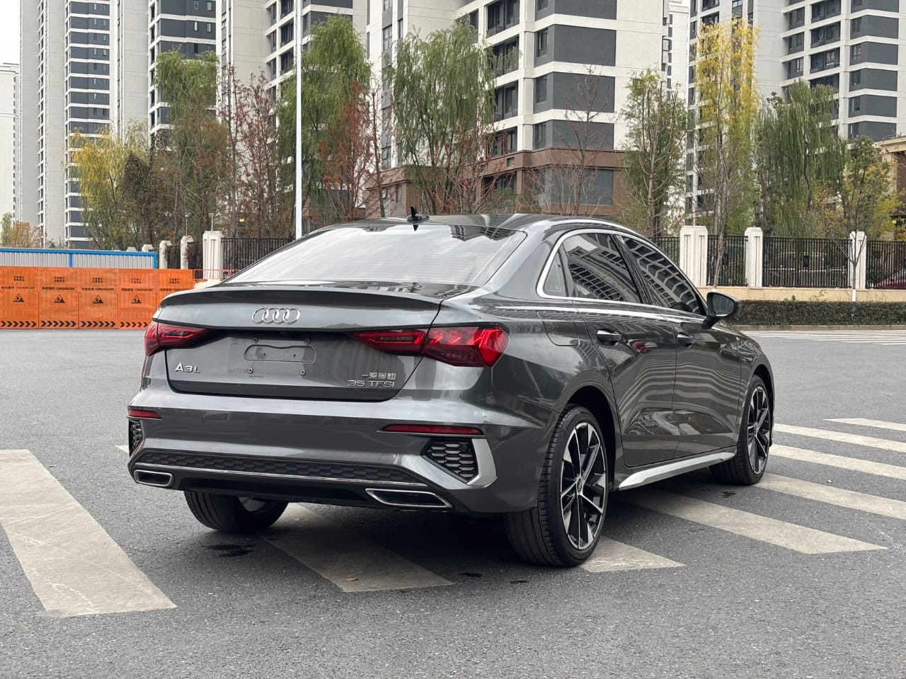 Audi A3L Limousine 35 TFSI Fashion Sport Edition