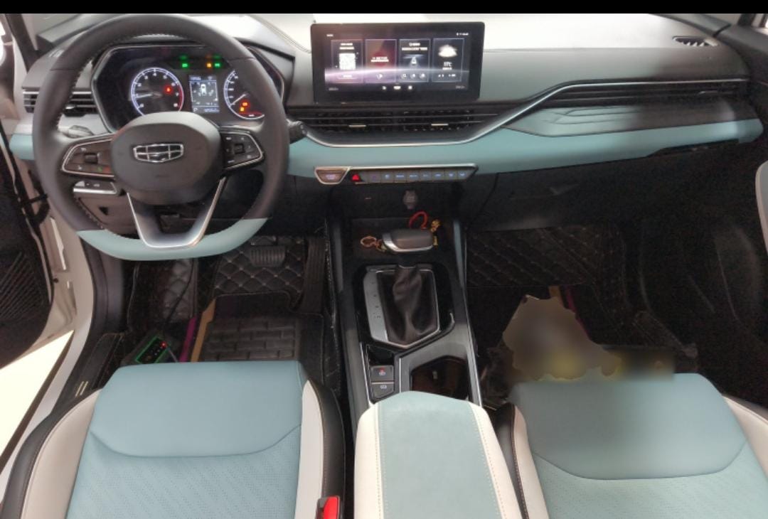 Geely Emgrand S 1.4T CVT Cross-Player Edition