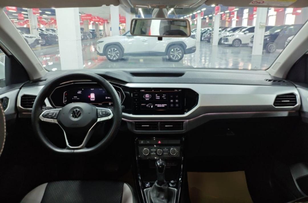 Volkswagen Tacqua 1.5L Automatic