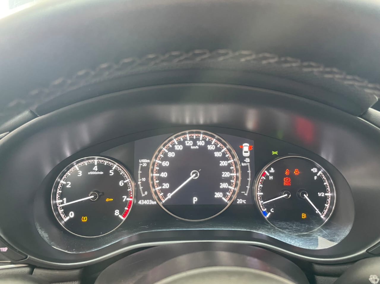 Mazda 3 Axela 2.0L