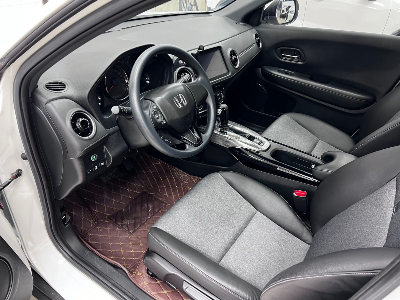 Honda XR-V 1.5L CVT Comfort Edition