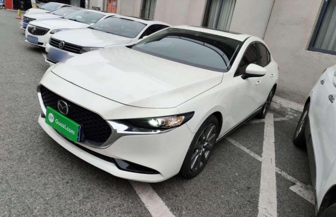 Mazda 3 Axela 2.0L Automatic Quality Edition