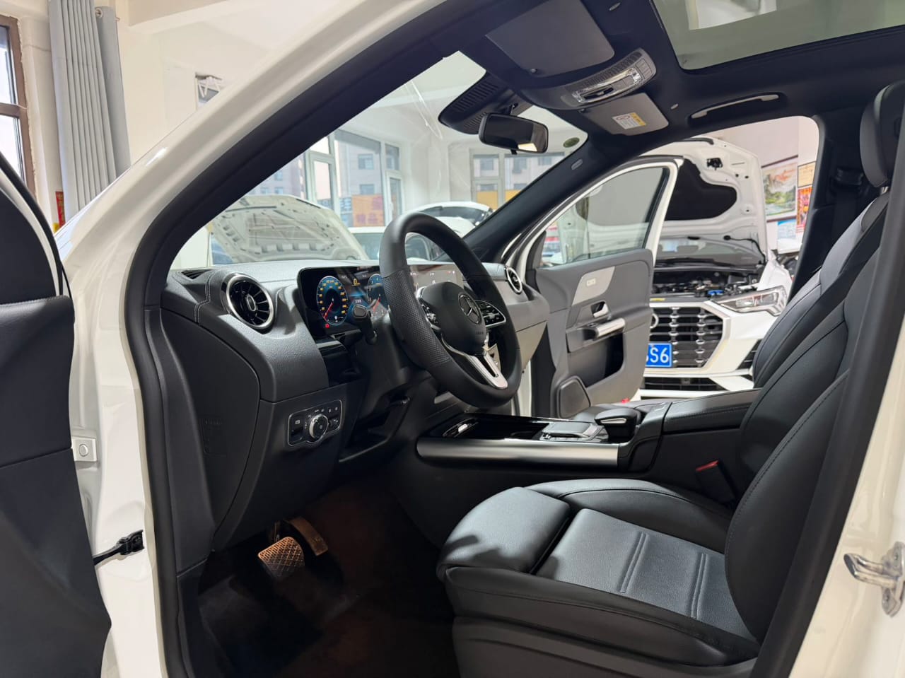 Mercedes-Benz GLA 180