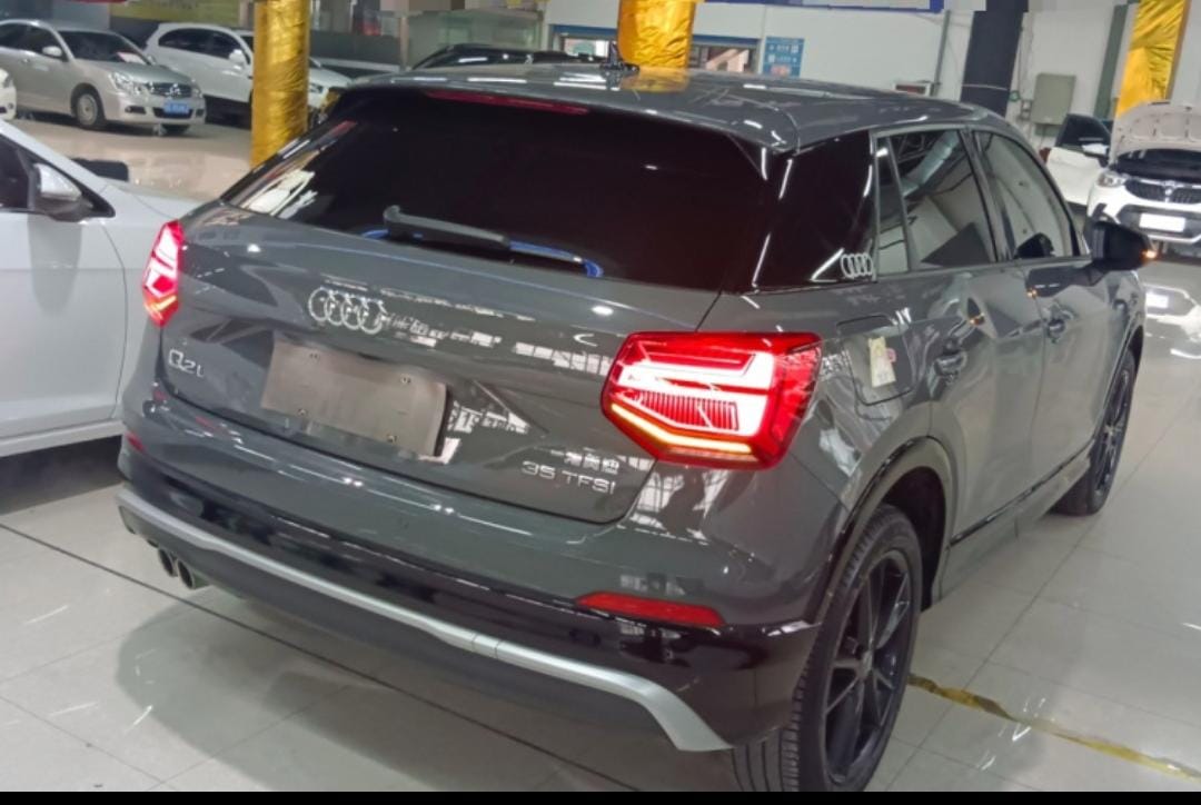 Audi Q2L 35 TFSI Fashion Dynamic Edition