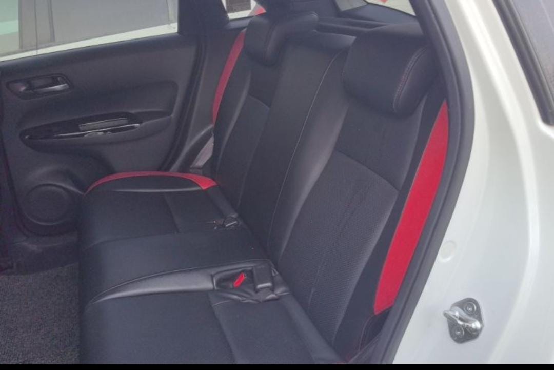 Honda LIFE 1.5L CVT SPORT Heart Edition