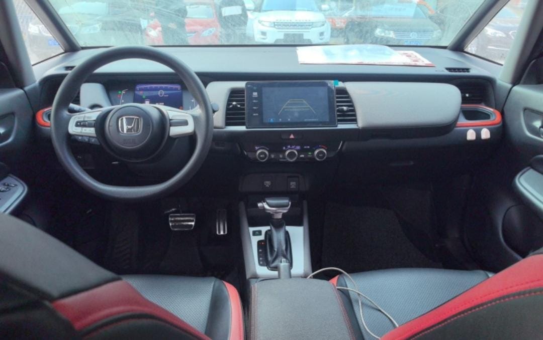 Honda LIFE 1.5L CVT SPORT Heart Edition