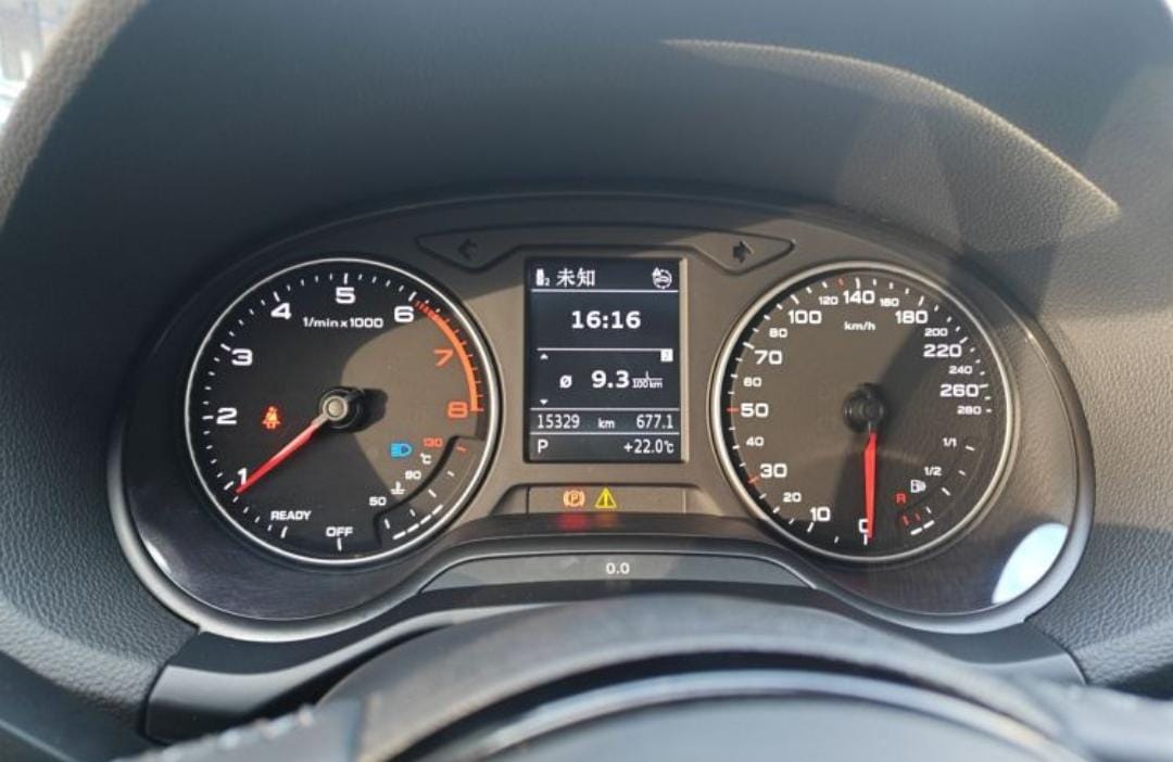 Audi Q2L 35 TFSI Stylish &amp; Elegant Edition