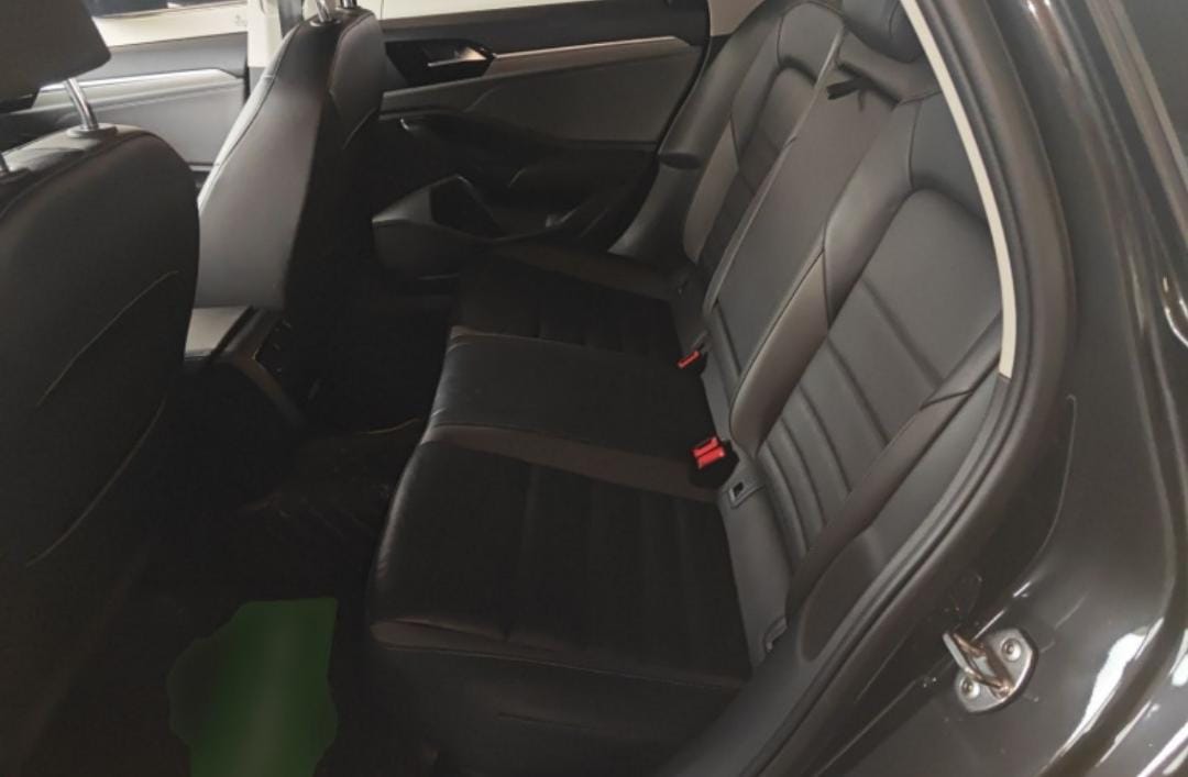 Volkswagen Sagitar 280TSI DSG Flyover Edition