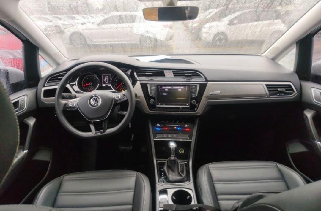 Volkswagen Touran L 280TSI DSG Comfort Edition