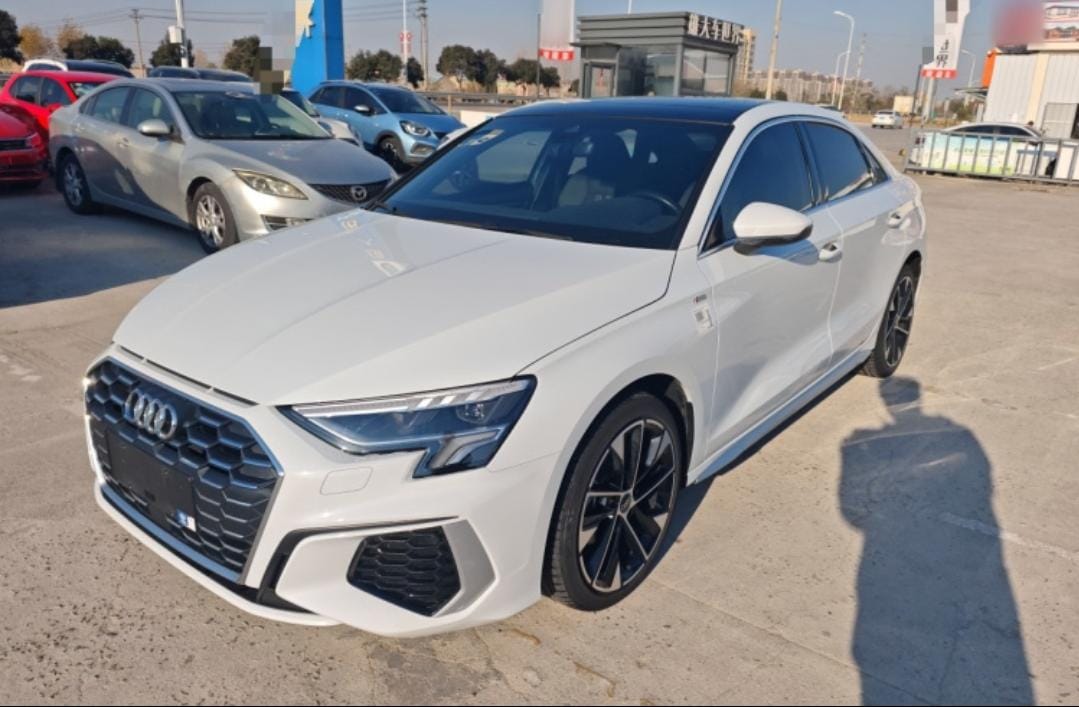 Audi A3L Limousine 35 TFSI Fashion Sport Edition