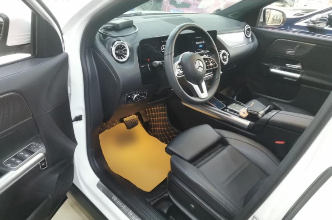 Mercedes-Benz GLA 180